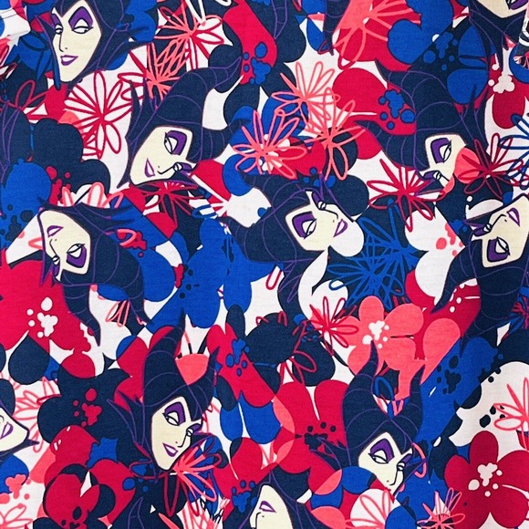 Womens S Lularoe Maleficent Simply Comfortable Shirt Disney Allover Print Hi-Low - Picture 2 of 6